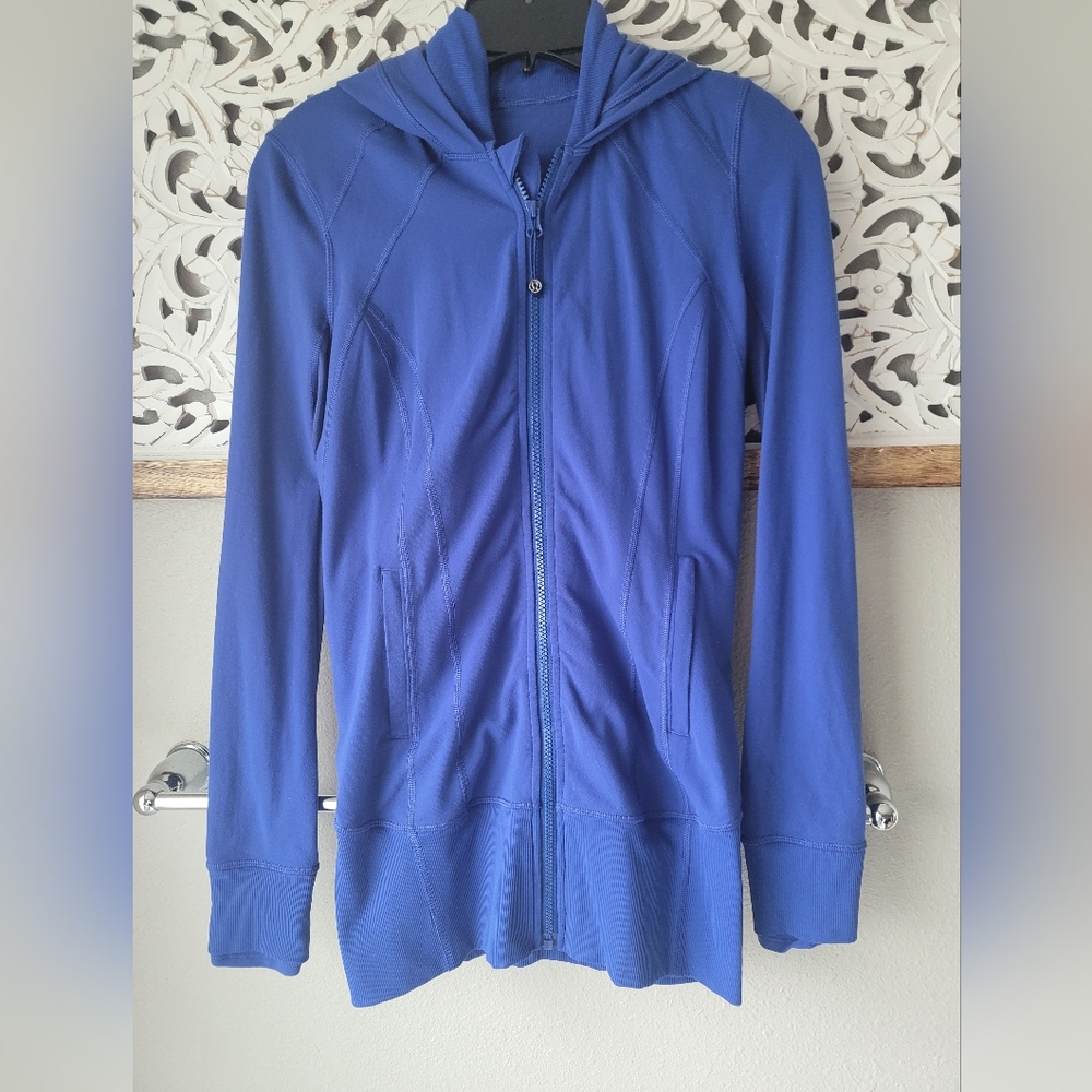 Lululemon Blue Hooded Zipper Jacket Size 6 In Blue